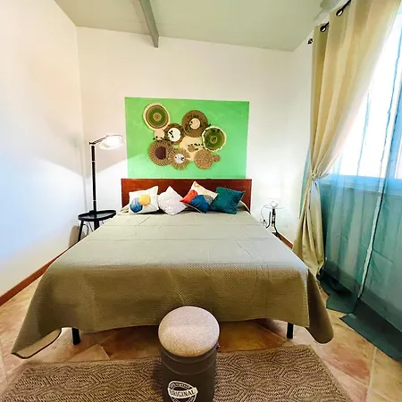 Tri Ri Coppe Apartment